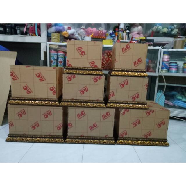 Jual box hantaran akrilik 8pc jne cargo | Shopee Indonesia