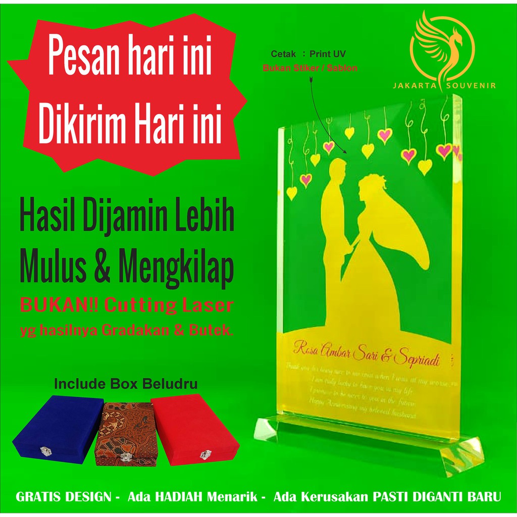 Jual Plakat Akrilik Murah Custom Acrylic Kenang-kenangan Wisuda Dan Box ...