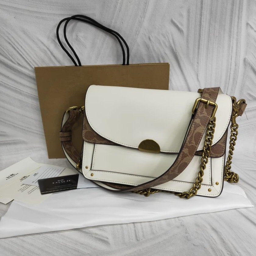 Dreamer shoulder bag online with signature canvas blocking