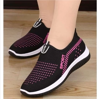 Sepatu Sneakers Wanita Kekinian Nyaman Murah
