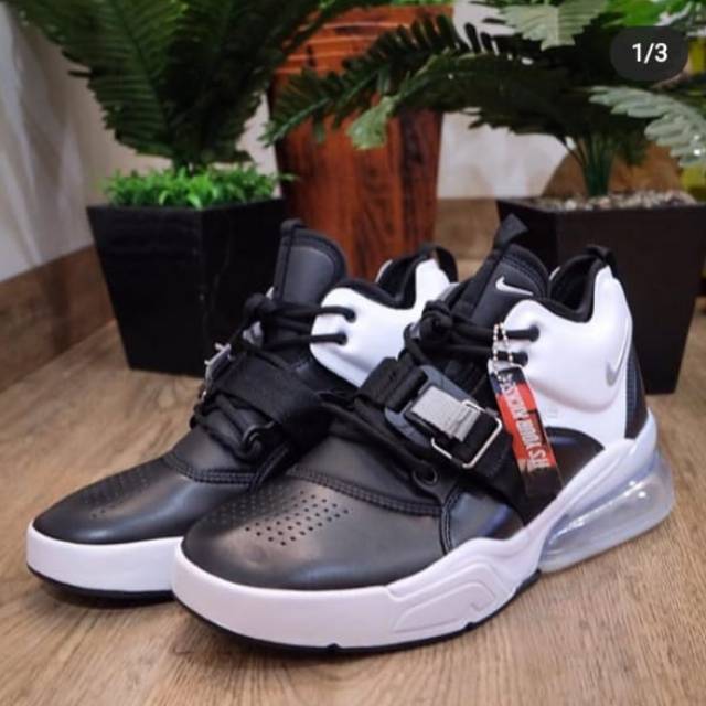nike air force 270 utility white