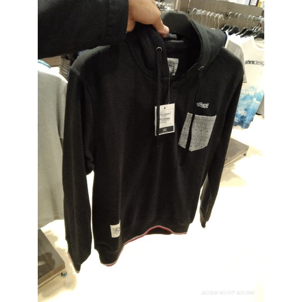 Jual JAKET SWEATERS TERBARU SHARKS HOODLE PRIA | Shopee Indonesia