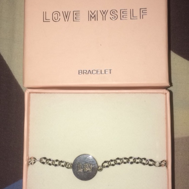 Jual BTS Love Myself Bracelet | Shopee Indonesia