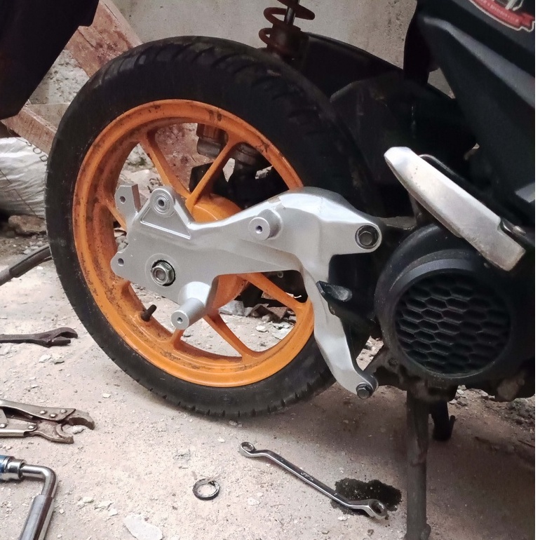 Jual Arm custom BEAT GENIO SCOOPY 2020-2025 carkam belakang double ...