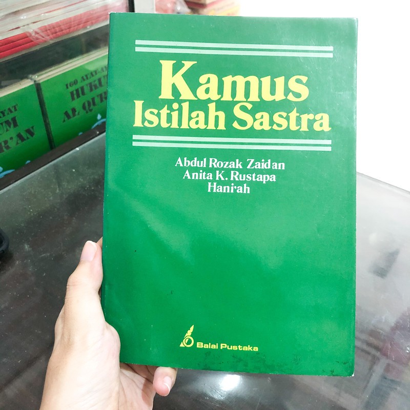 Jual Buku Kamus Istilah Sastra Shopee Indonesia