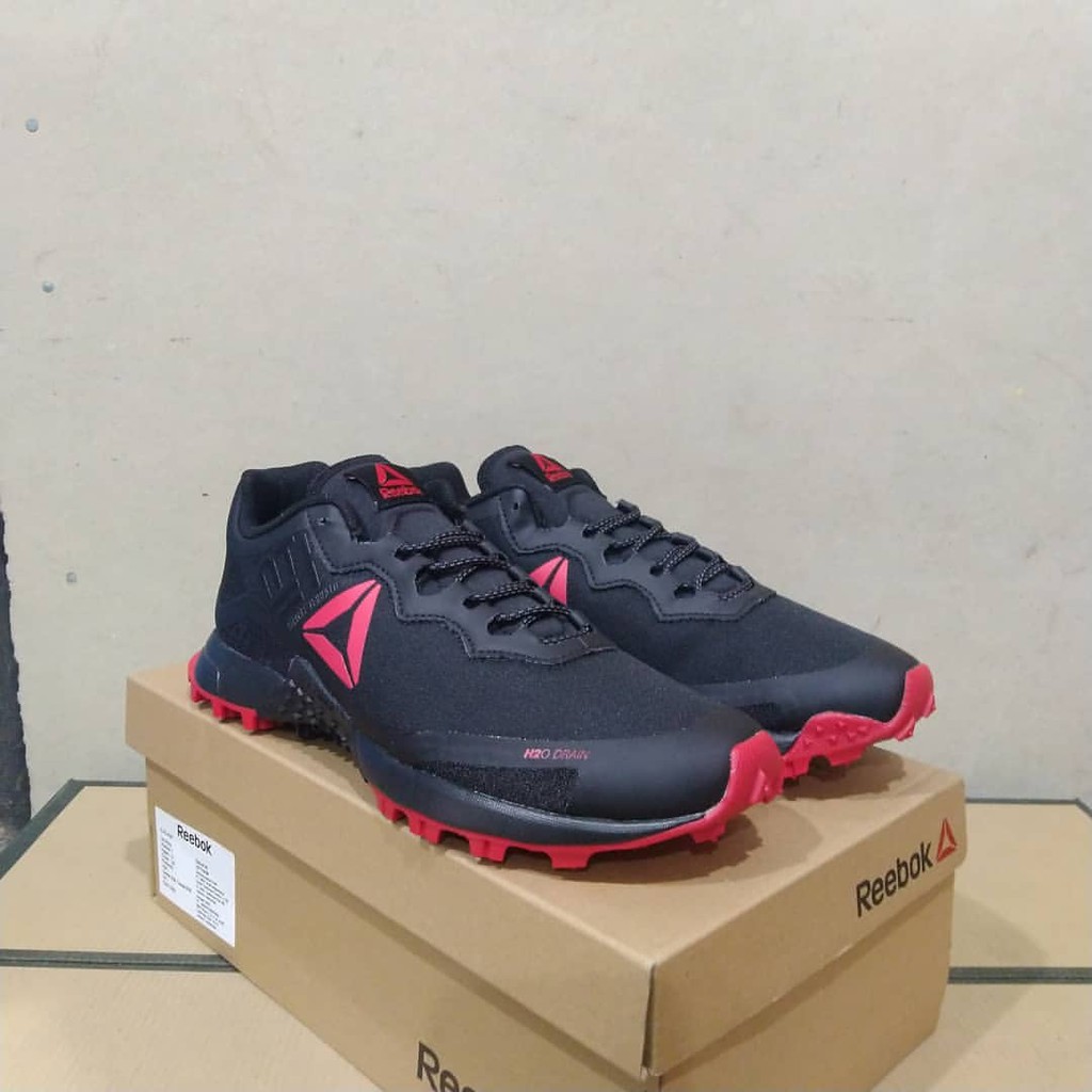 Reebok cn5243 sales