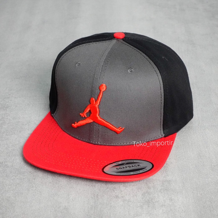 harga topi nike air jordan