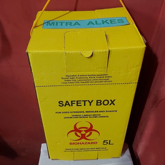 Jual Safety Box 5 Liter. Safety Box 5 L. Tempat Sampah Medis 5 Liter ...