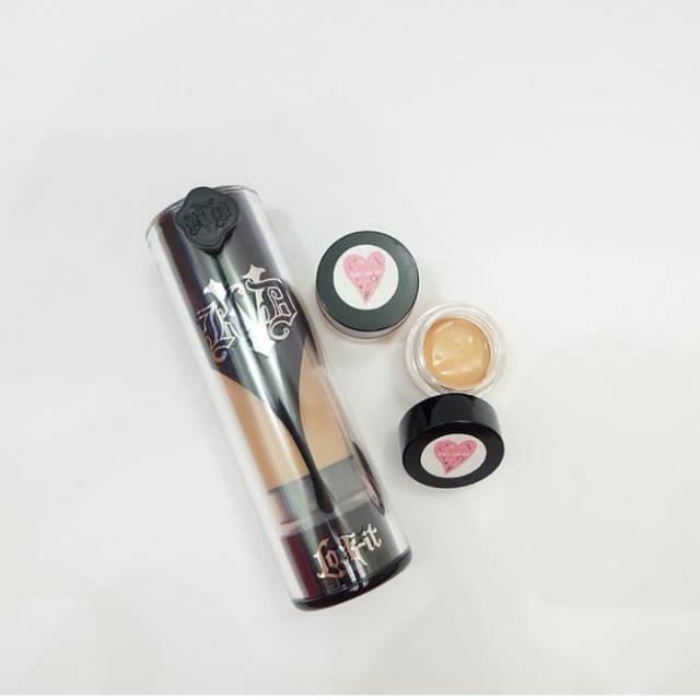 Jual Kat Von D Lock it Tattoo Foundation Share size 5ml Shopee Indonesia