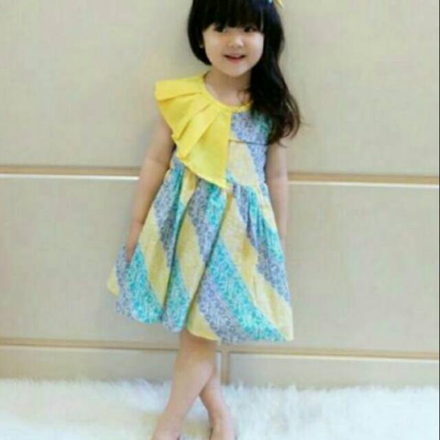 Dress batik anak modern 2025