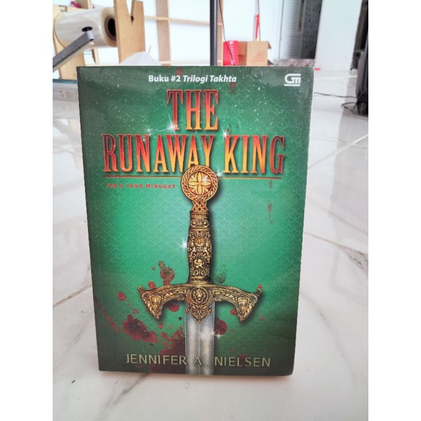 Jual BUKU THE RUNAWAY KING BY JENNIFER A. NIELSEN Shopee Indonesia
