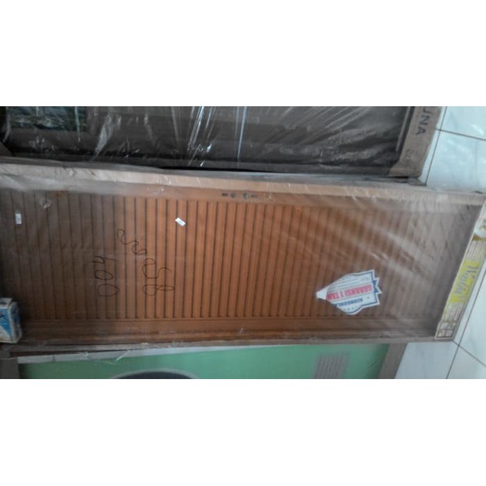 Jual PINTU KAMAR MANDI / PINTU ALUMUNIUM MOTIF KAYU | Shopee Indonesia