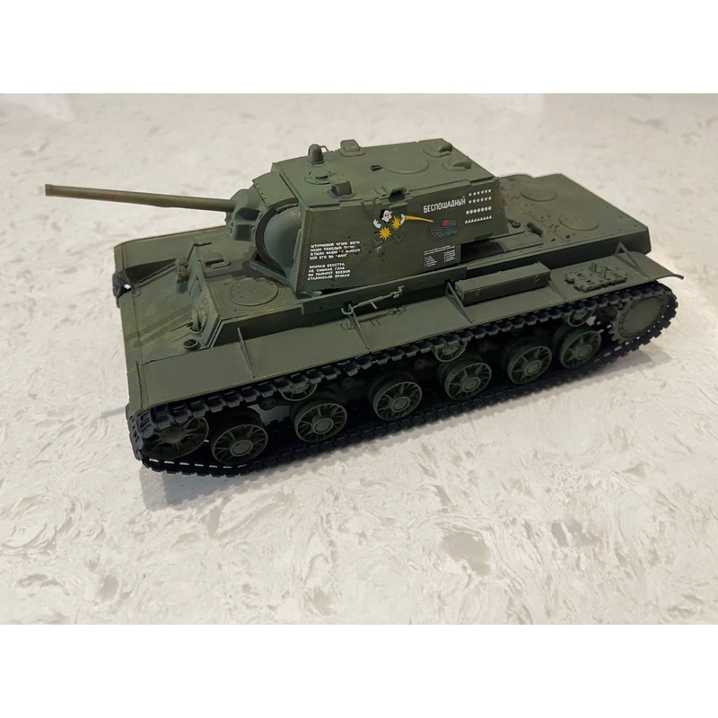 Jual Russia KV-1 Model 1942 Simplified Turret Tank Trumpeter 00358 ...