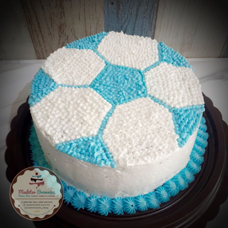 kue ulang tahun anak cowok tema bola