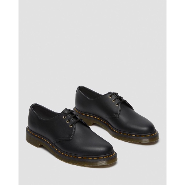 Jual DR.MARTENS VEGAN 1461 RESMI DR.MARTENS OFFICIAL STORE