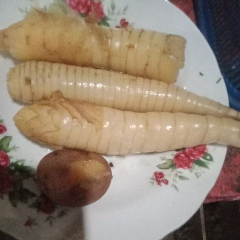 Jual Buah uMBI IRUT SEGAR 1 KG | Shopee Indonesia