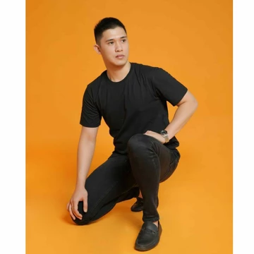 Kaos Polos Cotton Combed 30S Premium Warna Hitam