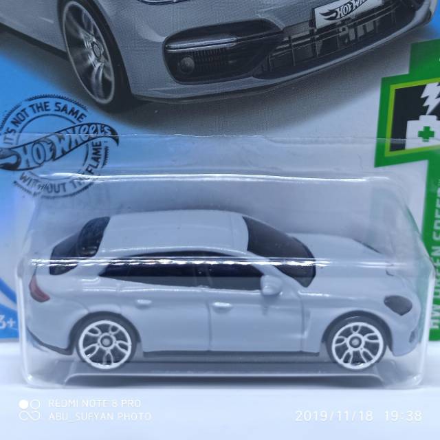 Jual Diecast Hotwheels Mobil Porsche Panamera SE Hybrid Sport Turismo ...