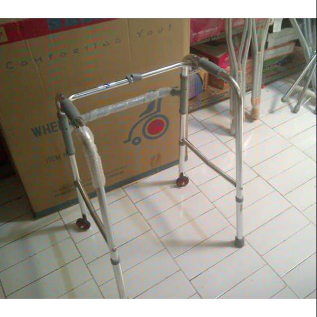 Jual Walker Aid Alat Bantu Jalan Dengan Roda Shopee Indonesia