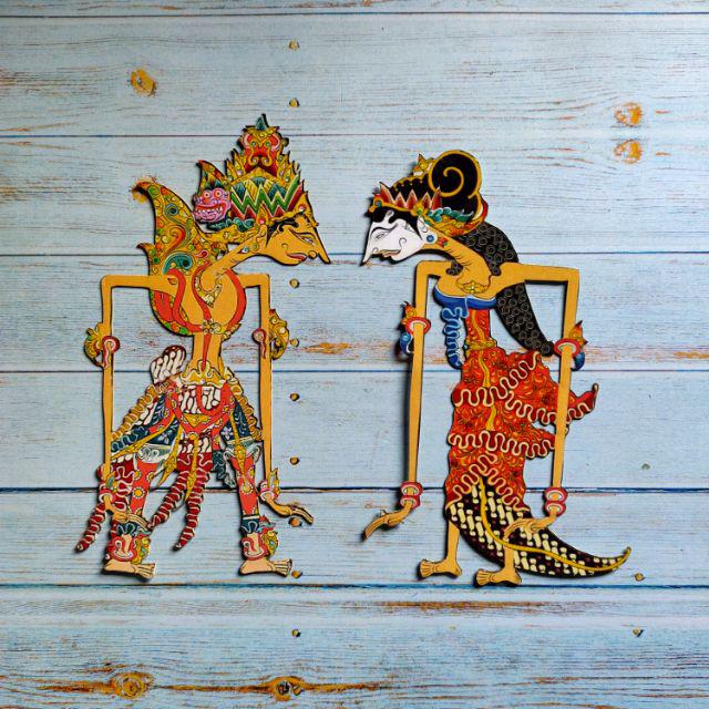 Jual Sepasang Wayang Rama & Shinta Berhadapan, Gunungan Dari Kertas ...