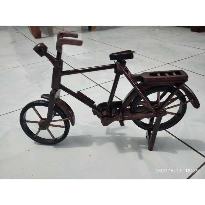 (TERMURAH) miniatur souvenir sepeda onthel ontel jawa kayu