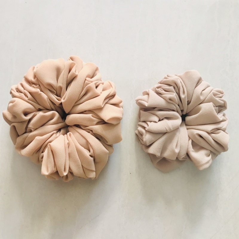 Jual [𝗖𝗟𝗘𝗔𝗥𝗔𝗡𝗖𝗘 𝗦𝗔𝗟𝗘] CEMOL RAMBUT | SCRUCHIE HIJAB | IKAT RAMBUT ...