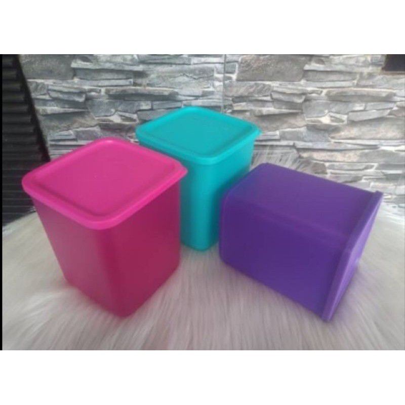 Jual toples large summer 1.8 liter tuperware set ( 3pcs ) | Shopee ...