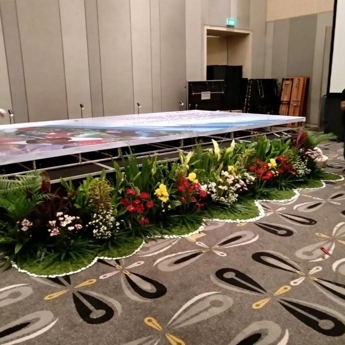 Jual dekorasi mini garden | taman panggung | taman seminar minimalis