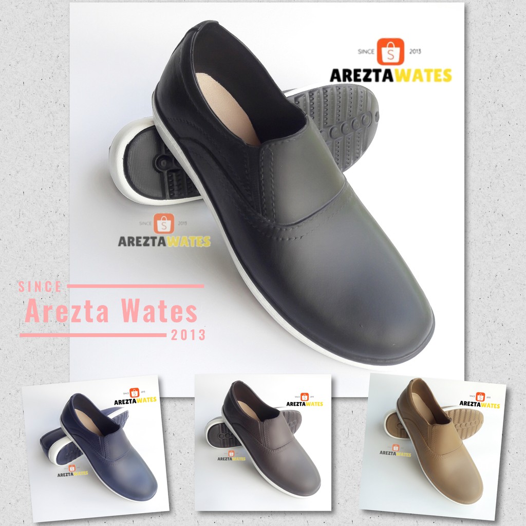 Jual Sepatu Karet Pria Slip On Yumeida Sp 5071 Shopee Indonesia