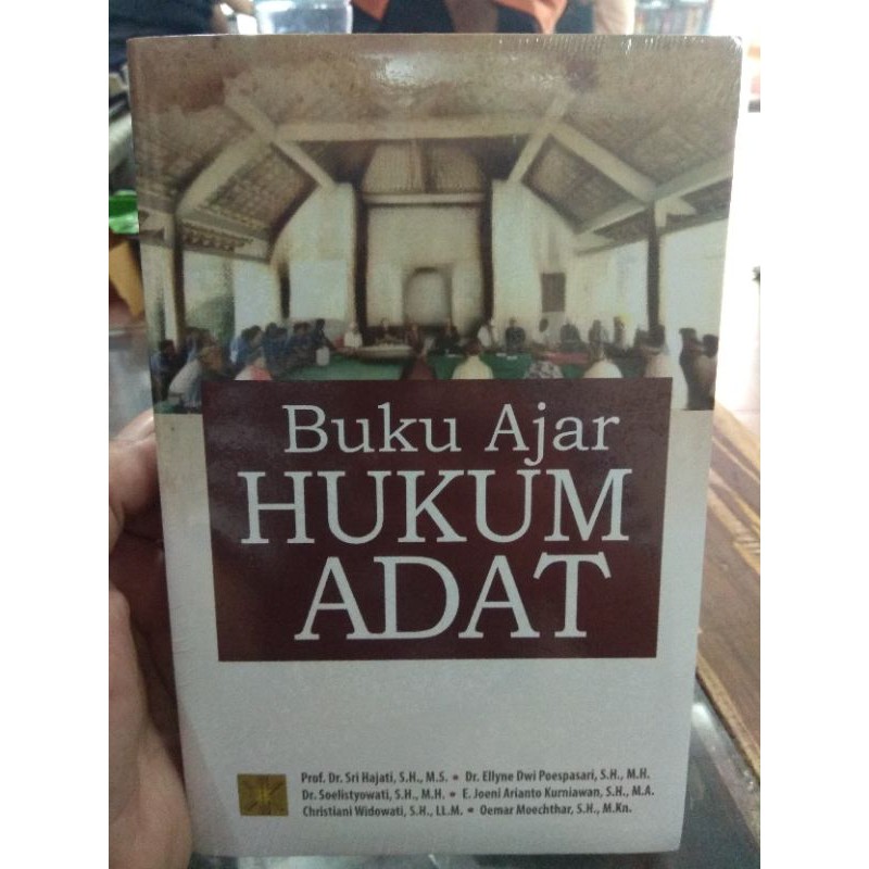 Jual Buku Ajar Hukum Adat Prof Dr Sri Hajati SH | Shopee Indonesia