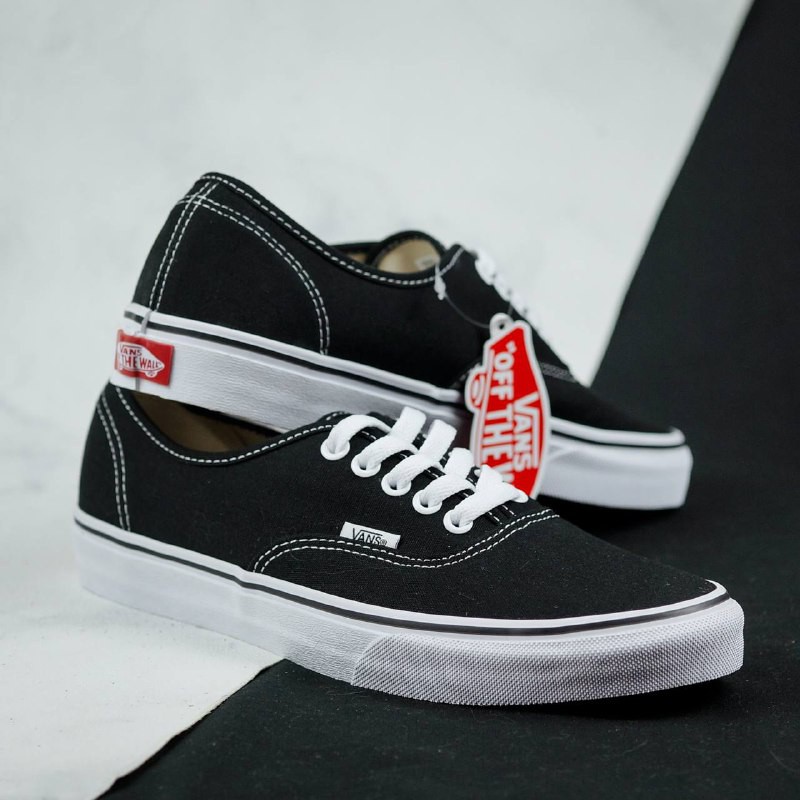 Jual Vans Authentic Classic Black and White (Original) | Shopee Indonesia