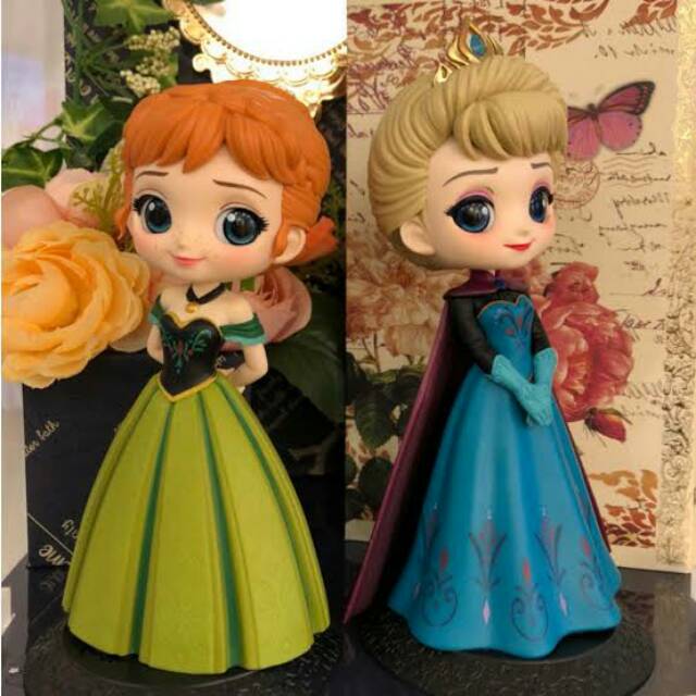 Jual Disney Frozen Q Posket Elsa and Anna Coronation Version PVC Figure ...