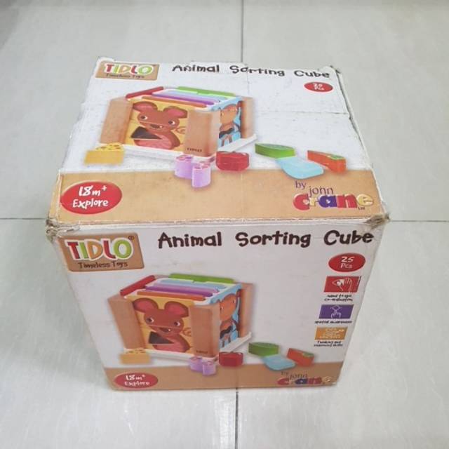 Tidlo animal sorting store cube