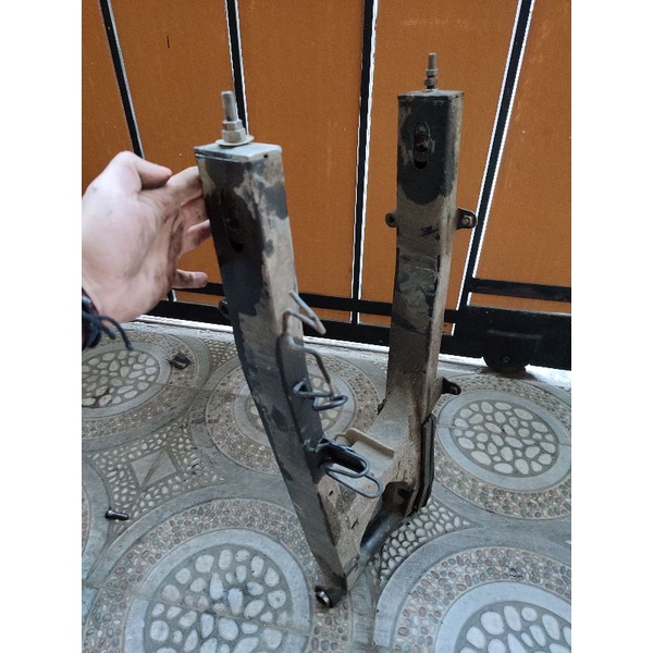 Jual swing arem arm lengkap ninja 250 r karbu 250fi z250 injeksi lengan