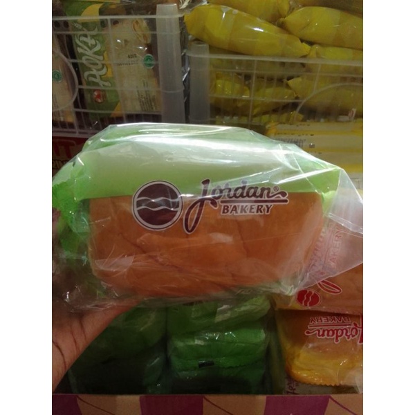 Jual roti jordan Kelapa 1 pack ( isi 5 pcs ) | Shopee Indonesia
