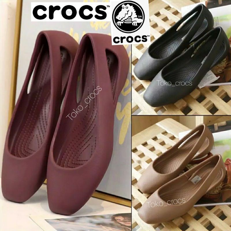 Sepatu sandal 2024 crocs wanita