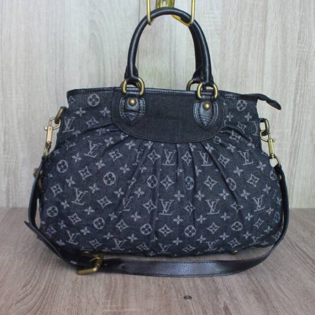 Dijual cepat tas Louis Vuitton asli SL0990 - Fashion Wanita - 904637552