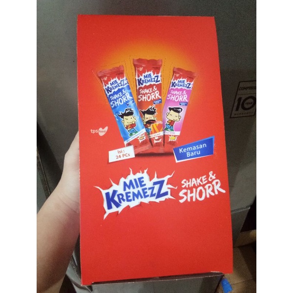 Jual Mie Kremezz Shake And Shorr 1 Box Isi 24 Pcs Shopee Indonesia 8979