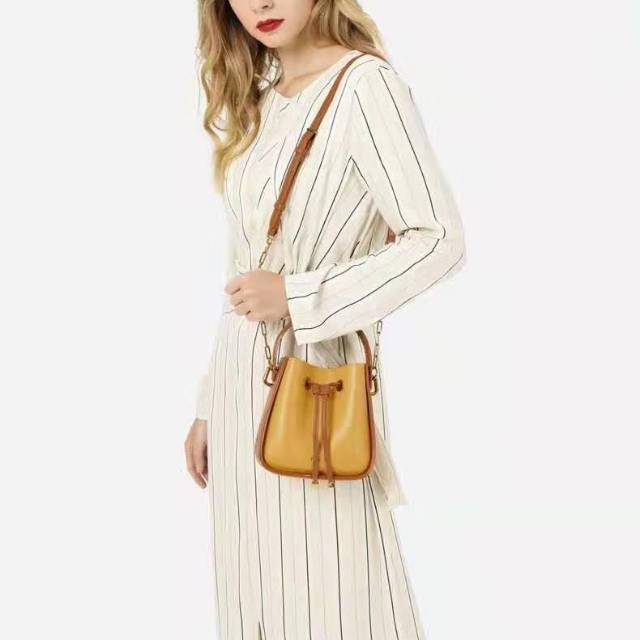 Pedro drawstring bucket bag