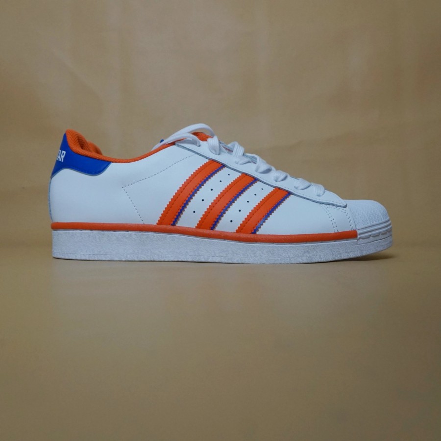 adidas gazelle silver green womens ADIDAS - SUPERSTAR main image 0