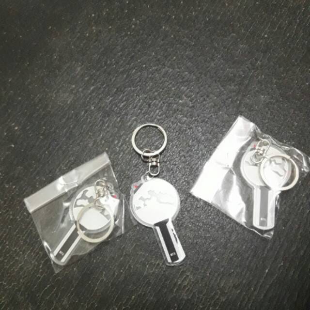 Jual BTS Lightstick Army Bomb keychain | Shopee Indonesia