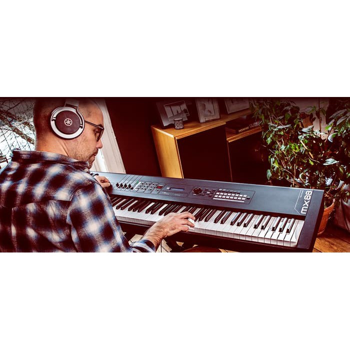 Jual Yamaha MX88 MX 88 Keyboard Synthesizer Piano Legendary MOTIF Sound ...
