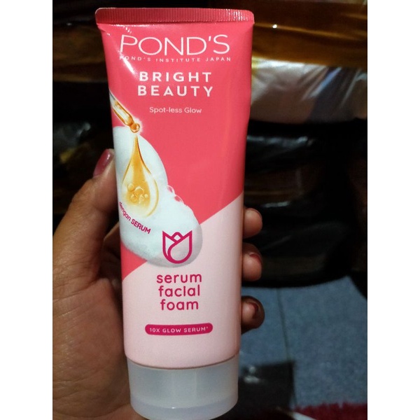 Jual Ponds Bright Beauty Serum Facial Foam 100g | Shopee Indonesia