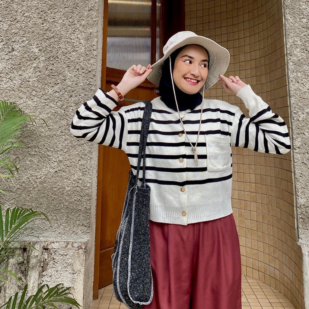 Jual Pocket Blaster Cardy / Cardigan Wanita / Kardigan Rajut / Cardie ...