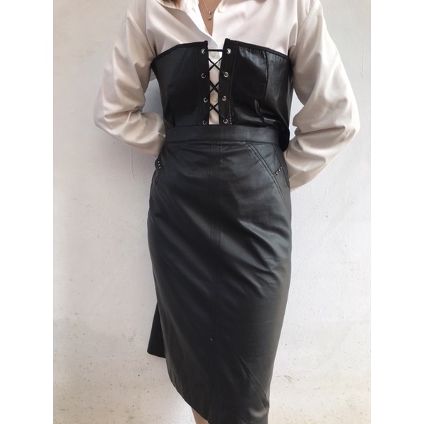 Jual Black leather skirt/rok midi | Shopee Indonesia