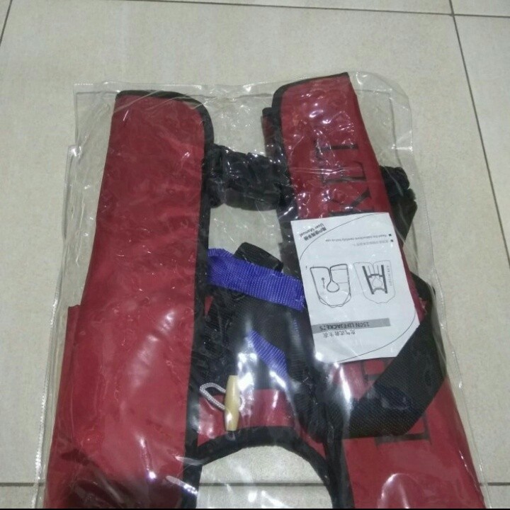 Jual Life Jacket Inflatable CO2 Aotomatic Rompi Jaket Pelampung ...
