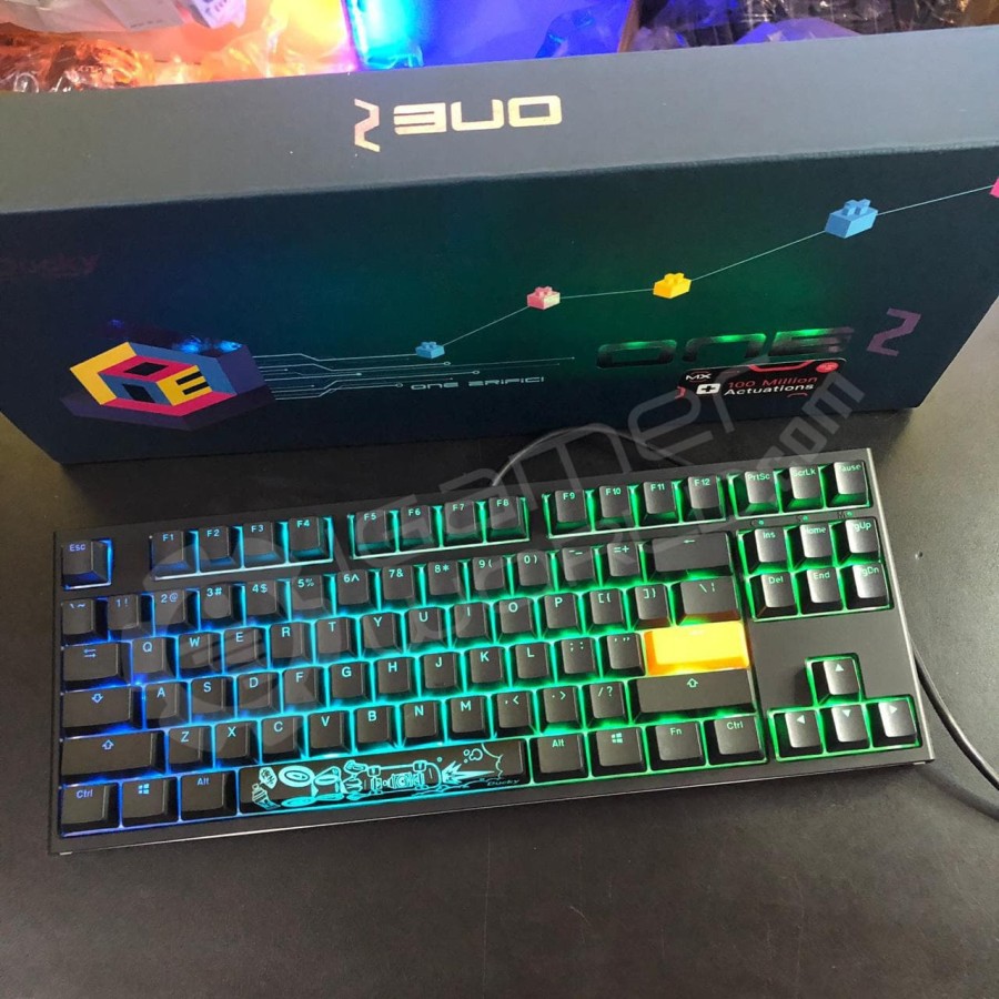 Jual Ducky One 2 RGB Tenkeyless Mechanical Keyboard | Shopee Indonesia