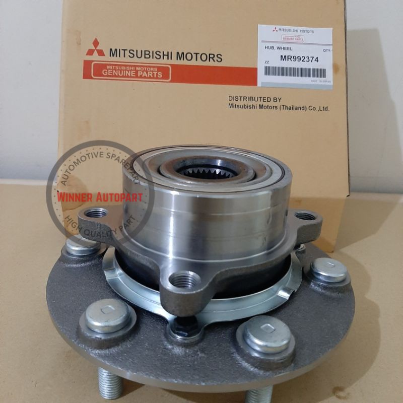Mitsubishi Pajero 1989 L049 variant specs