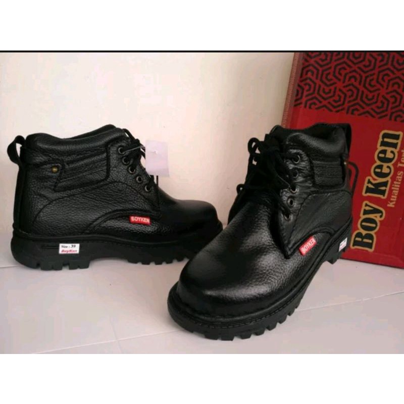 Sepatu hot sale safety keen