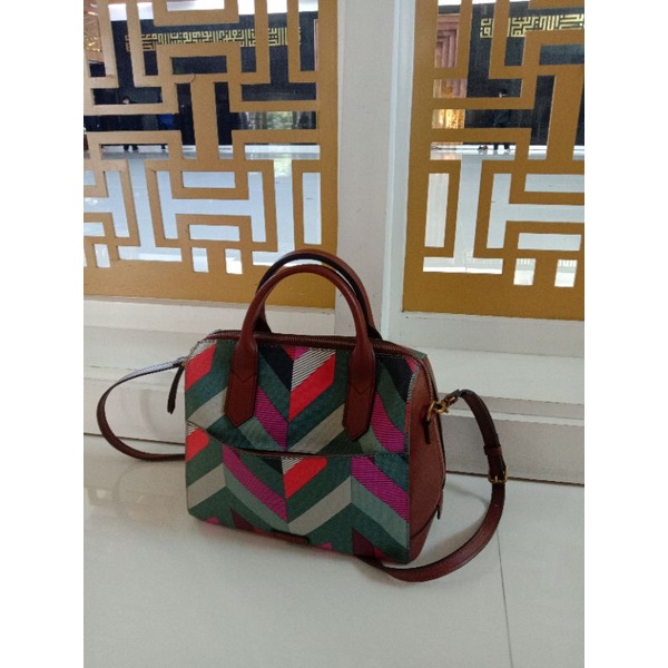 Jual Tas Fossil Fiona satchel chevron Shopee Indonesia